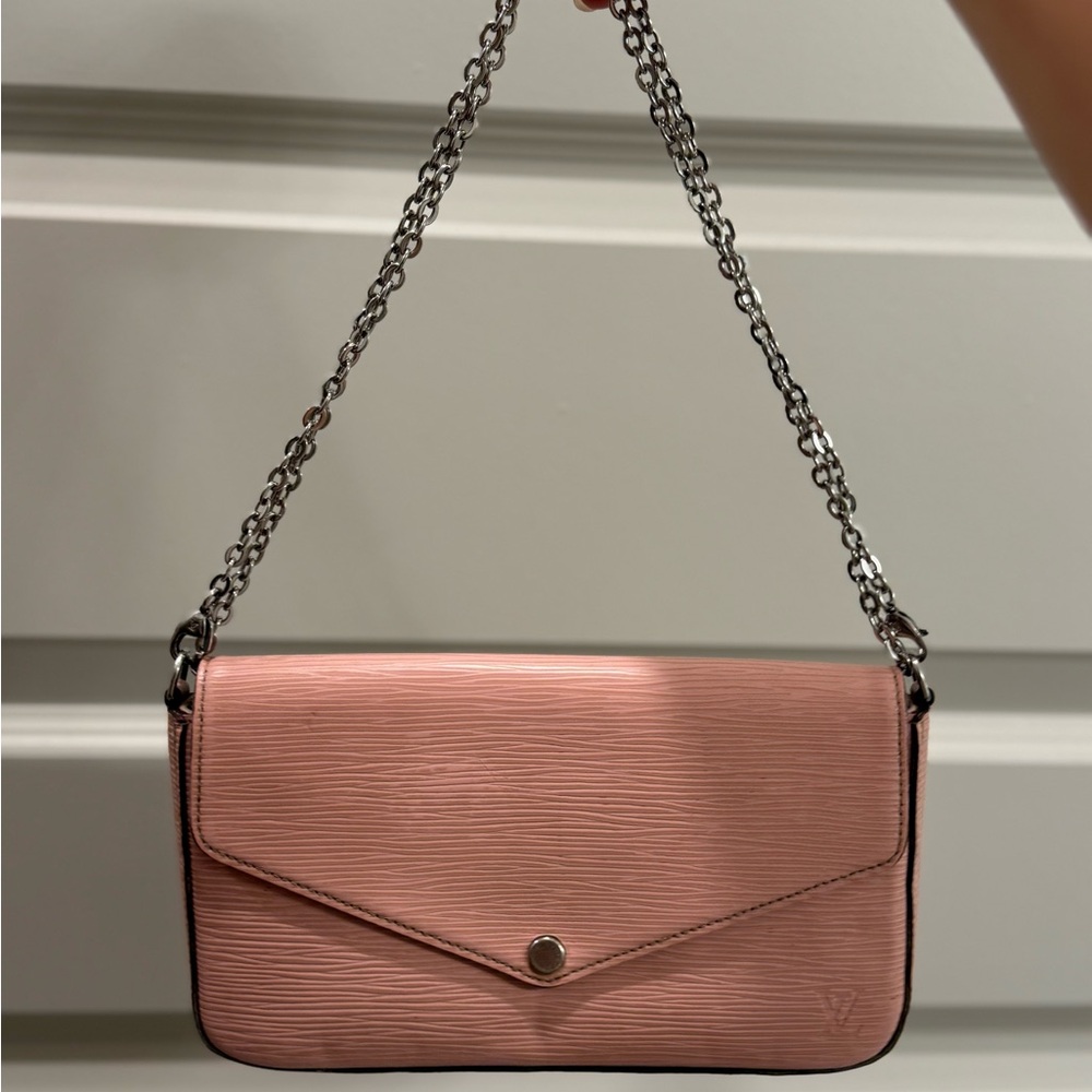 Louis Vuitton Pink Women's Bag